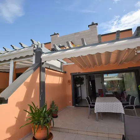 Apartamento Lovely Duplex La Caleta